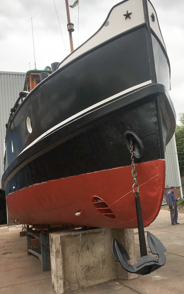 Motorsleepboot Carbon 15.63 met CBB — foto 46 van 48