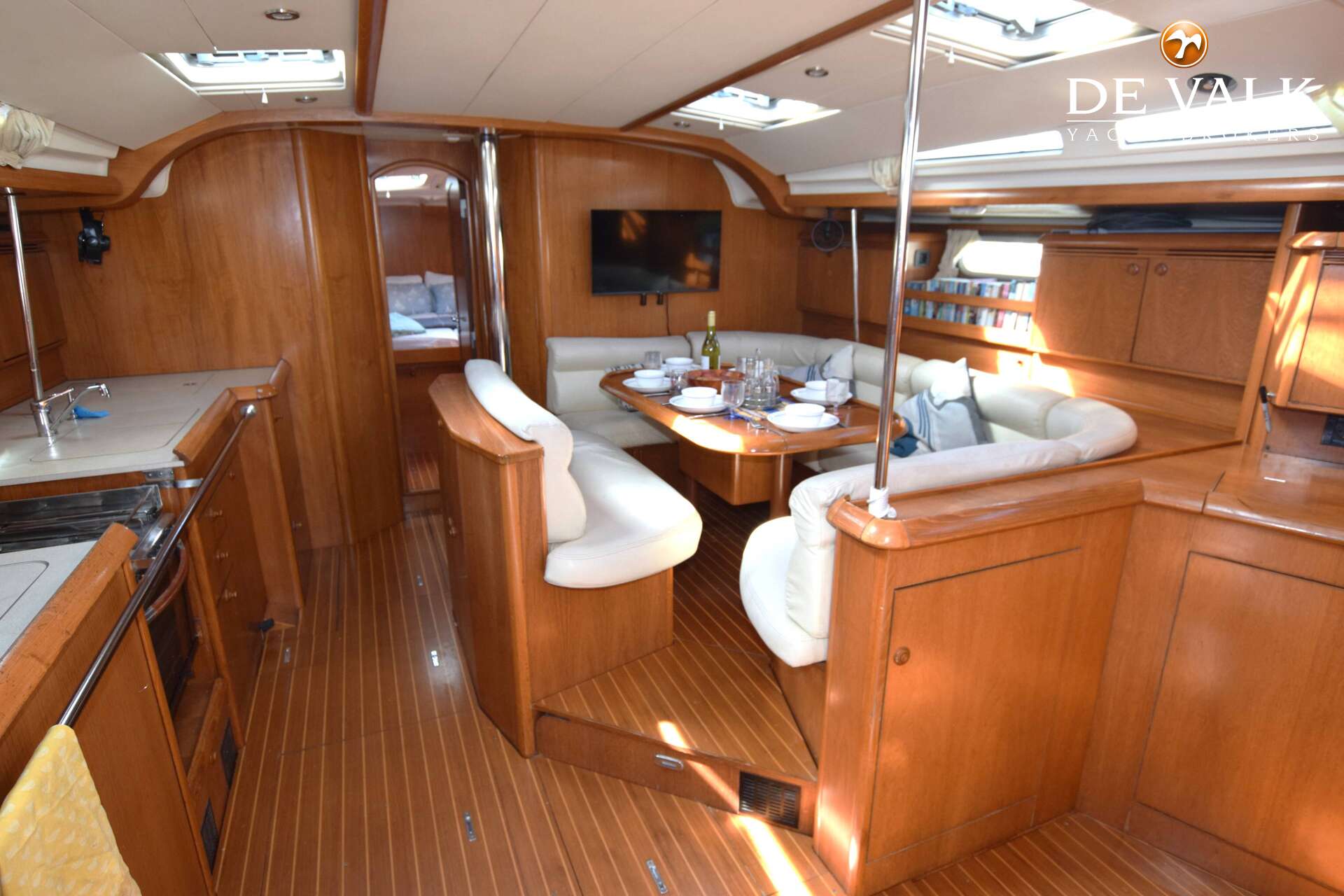 Jeanneau Sun Odyssey 49 — foto 23 van 38