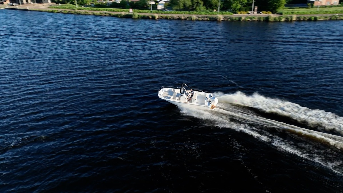 Boston Whaler 210 Montauk — foto 28 van 28