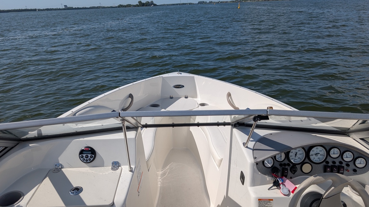Stingray 195RX — foto 9 van 76