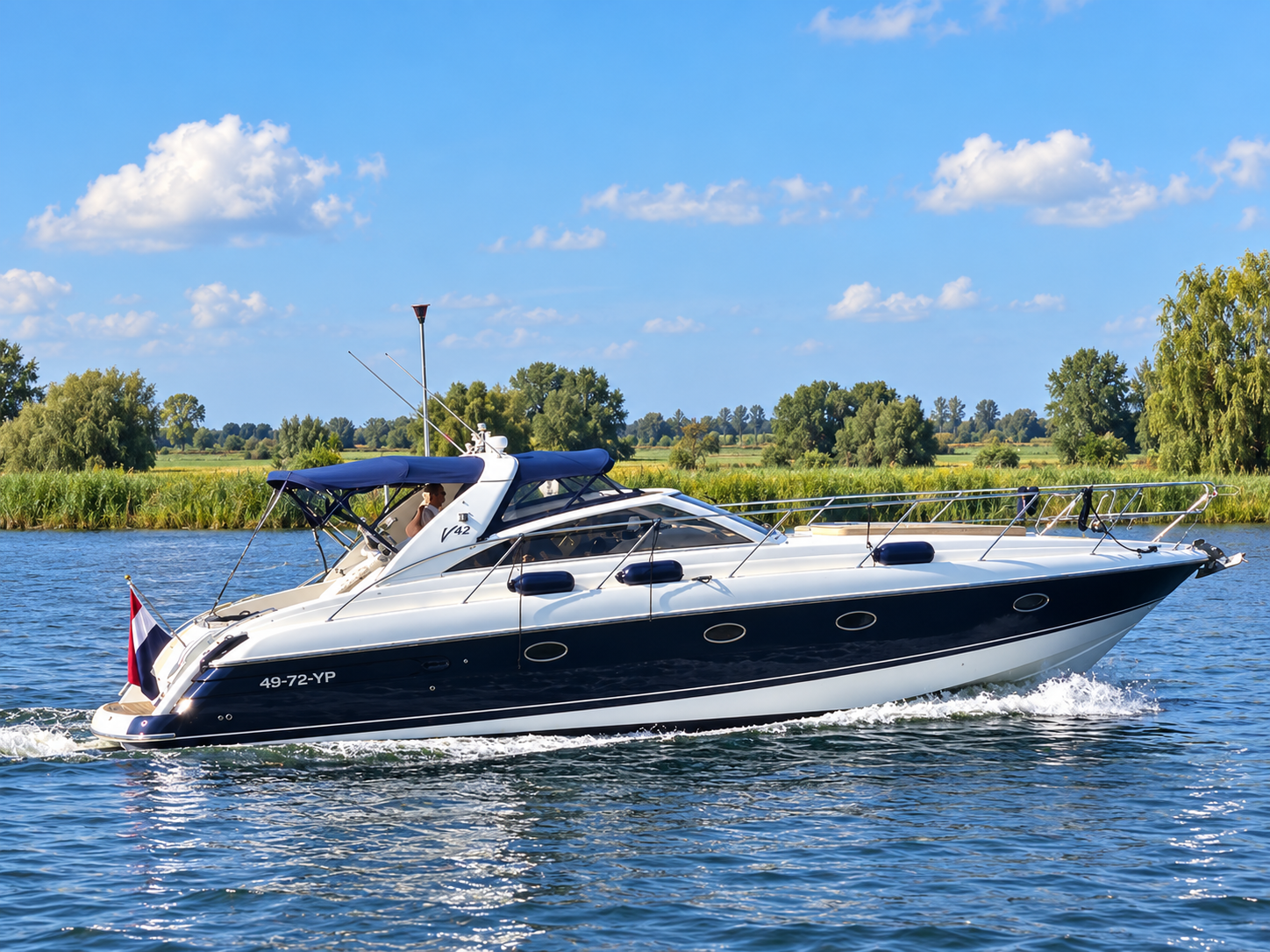 Princess V42 — foto 1 van 42