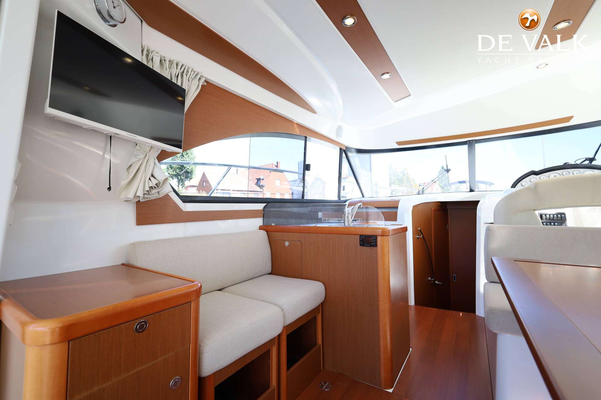 Beneteau Antares 36 — foto 22 van 39