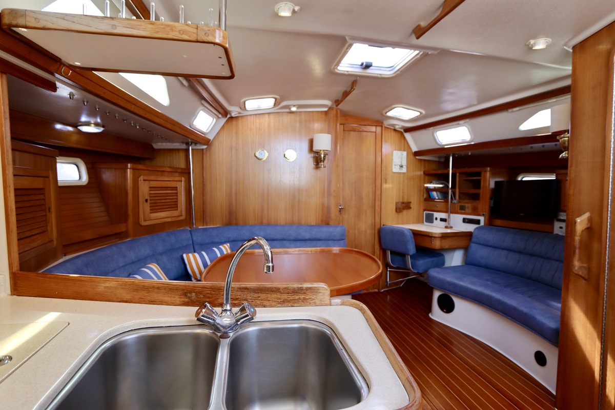 Catalina 42 MK II — foto 4 van 81