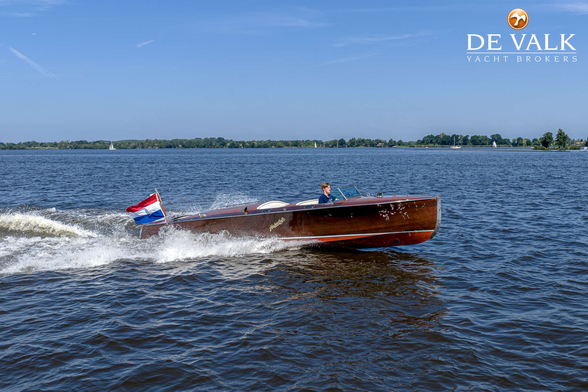 Hacker-Craft Triple Cockpit Runabout — foto 12 van 33