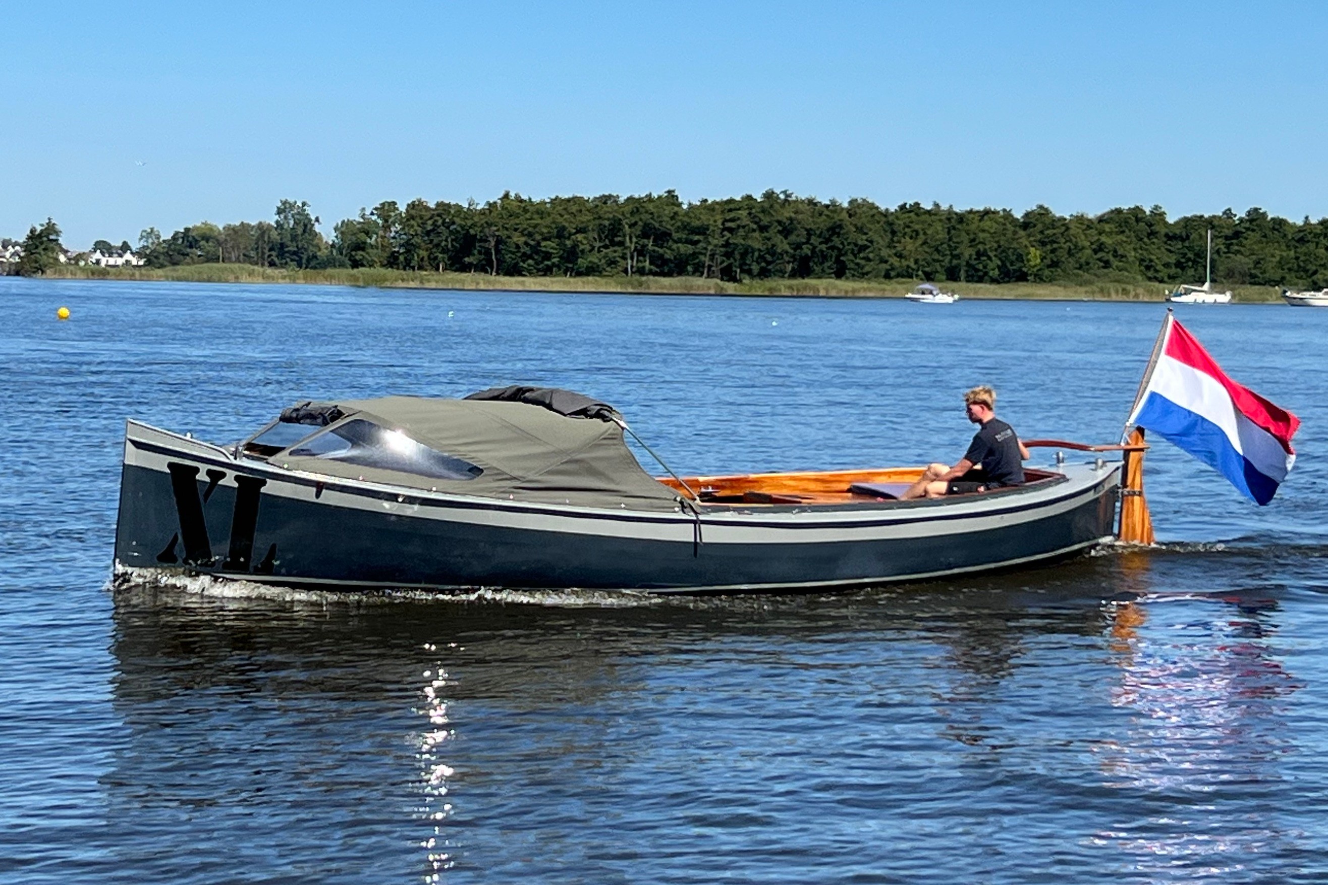 Sloep Stalen Sloep 900 — foto 3 van 12