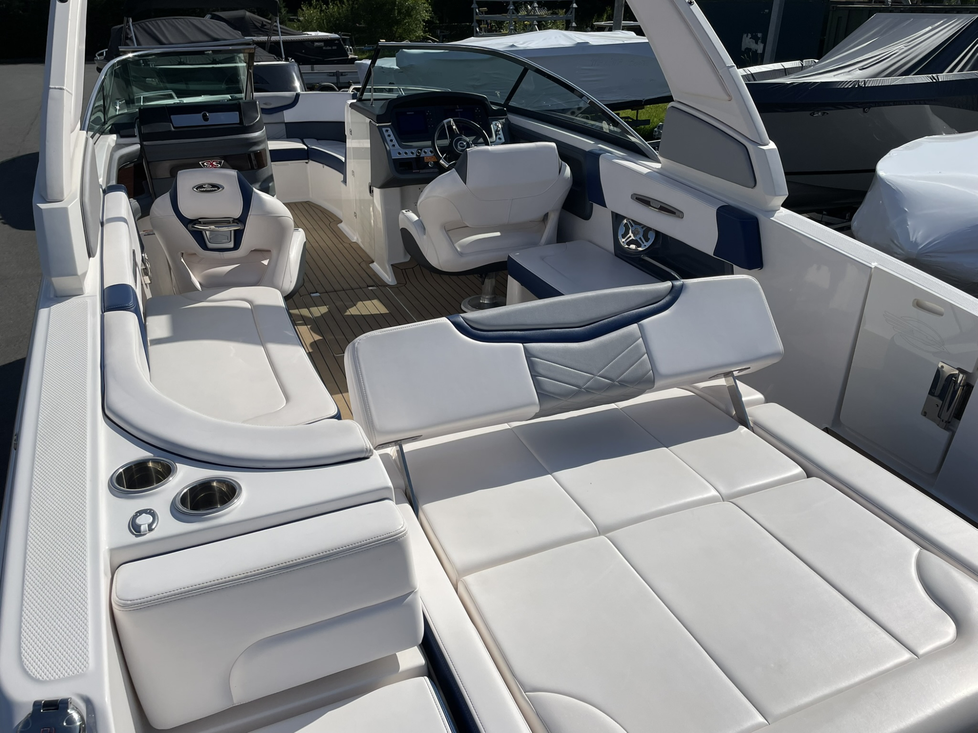 Chaparral 277 SSX met Volvo 380 pk AANBIEDING — foto 19 van 24