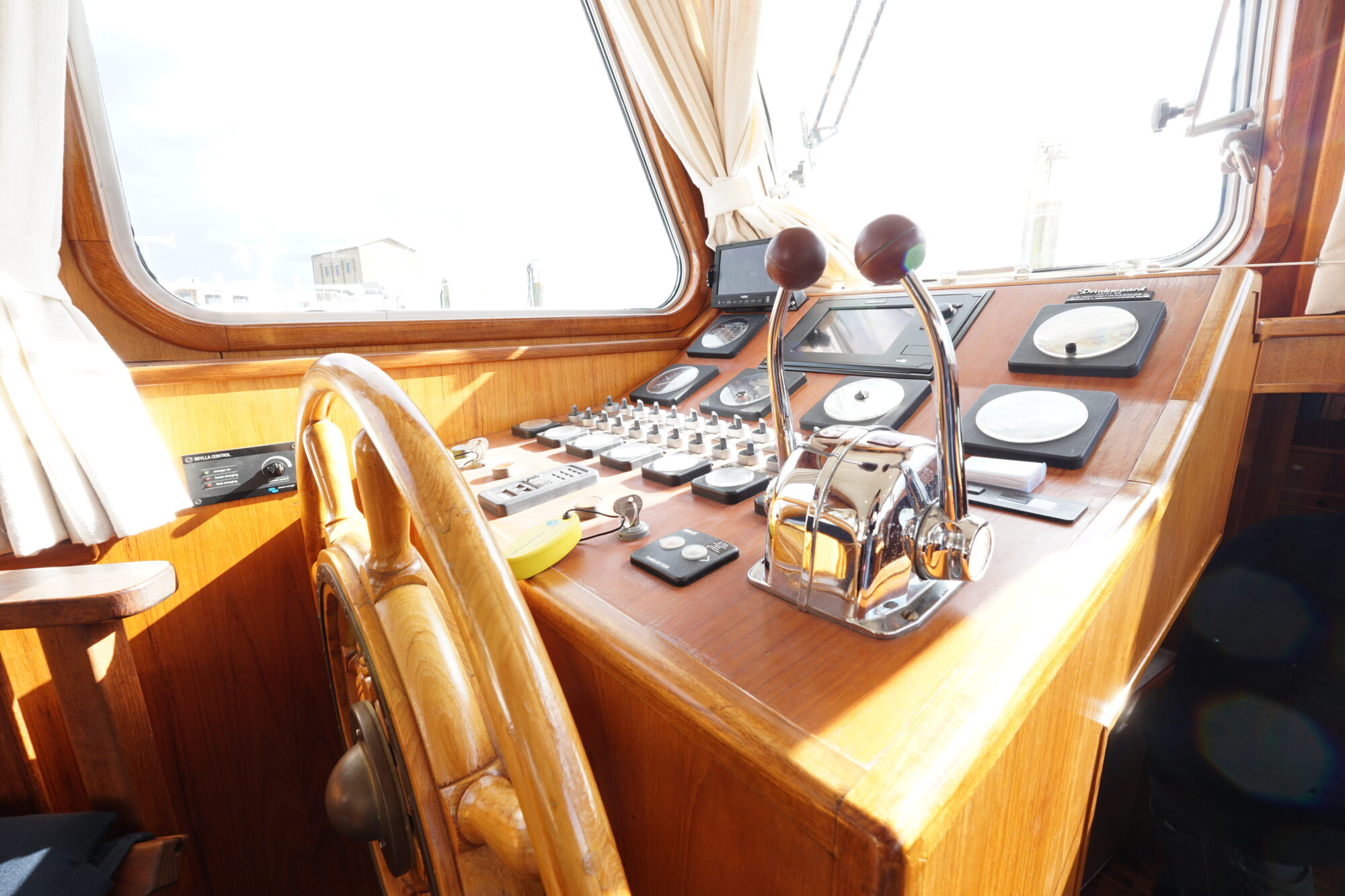 Damen Pushy Cat 15.00 AK Cabrio — foto 9 van 71