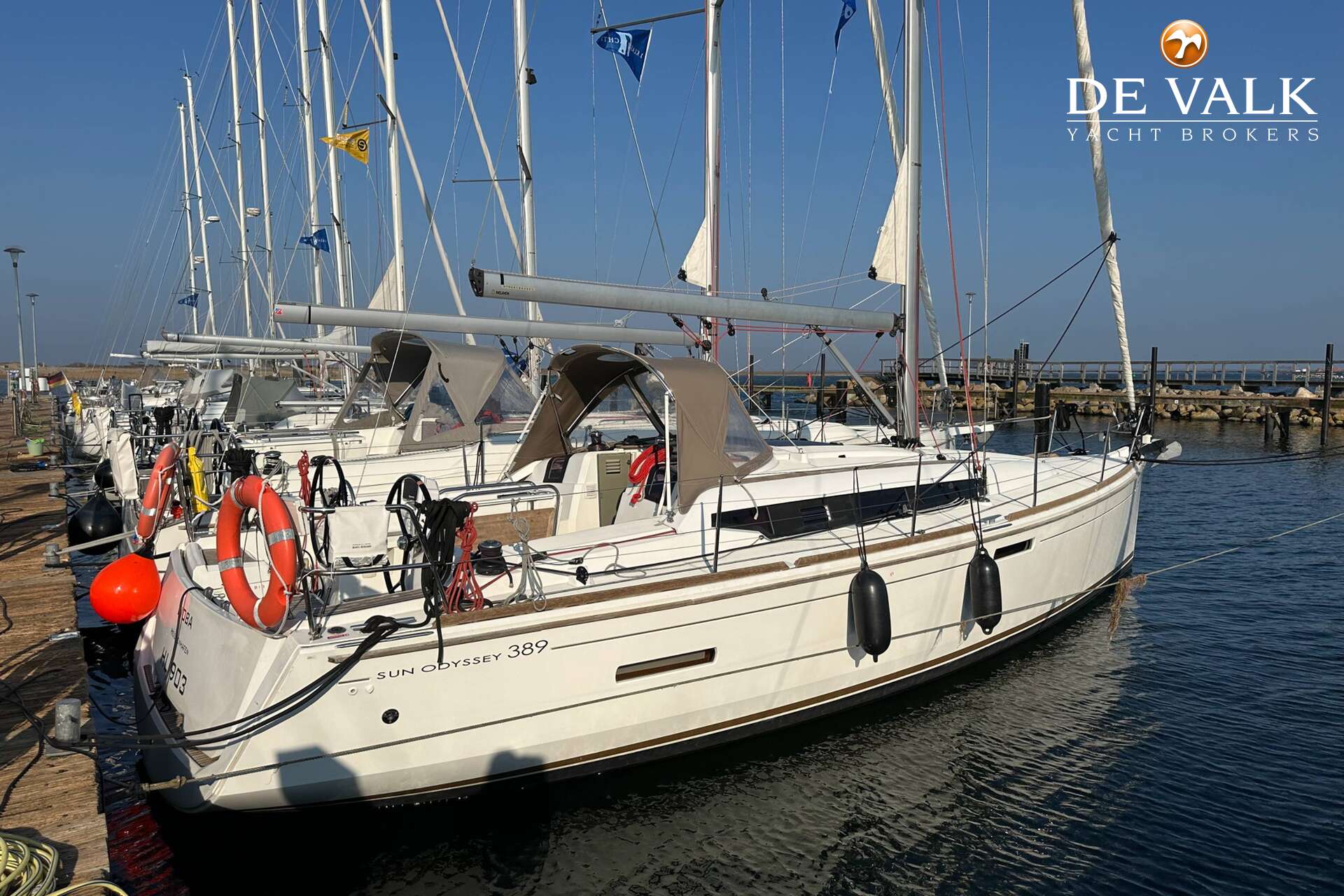 JeanneauSun Odyssey 389