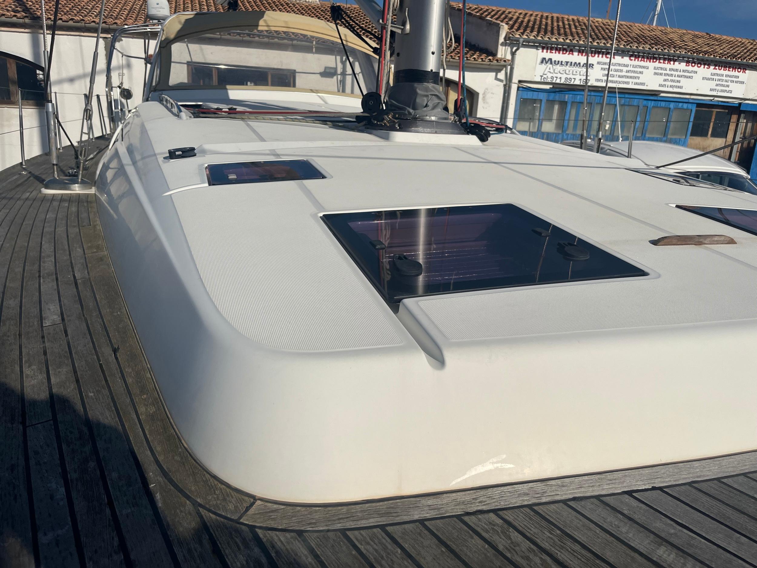 Beneteau Oceanis 58 — foto 25 van 30