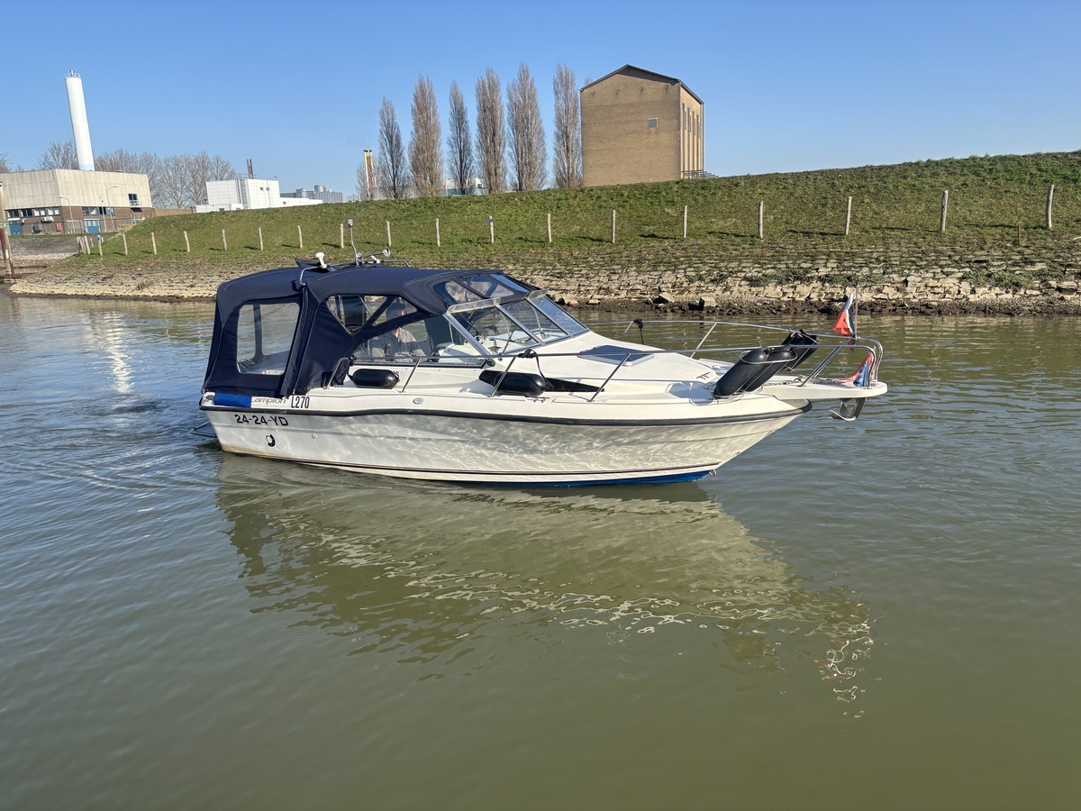 Campion 672 Explorer