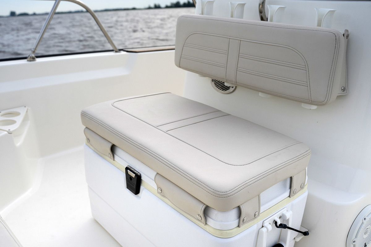 Boston Whaler 190 Montauk — foto 19 van 40