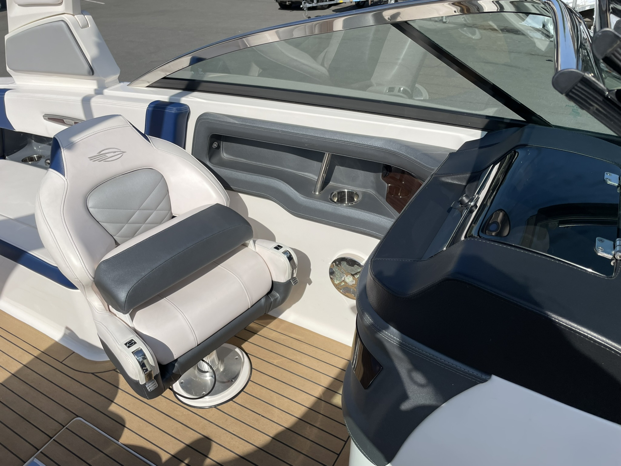 Chaparral 277 SSX met Volvo 380 pk AANBIEDING — foto 9 van 24