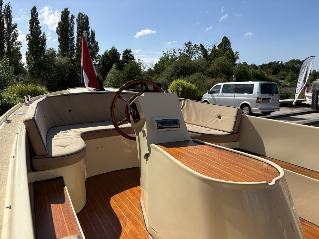 Oudhuijzer 720 + Boegschroef  — foto 7 van 17