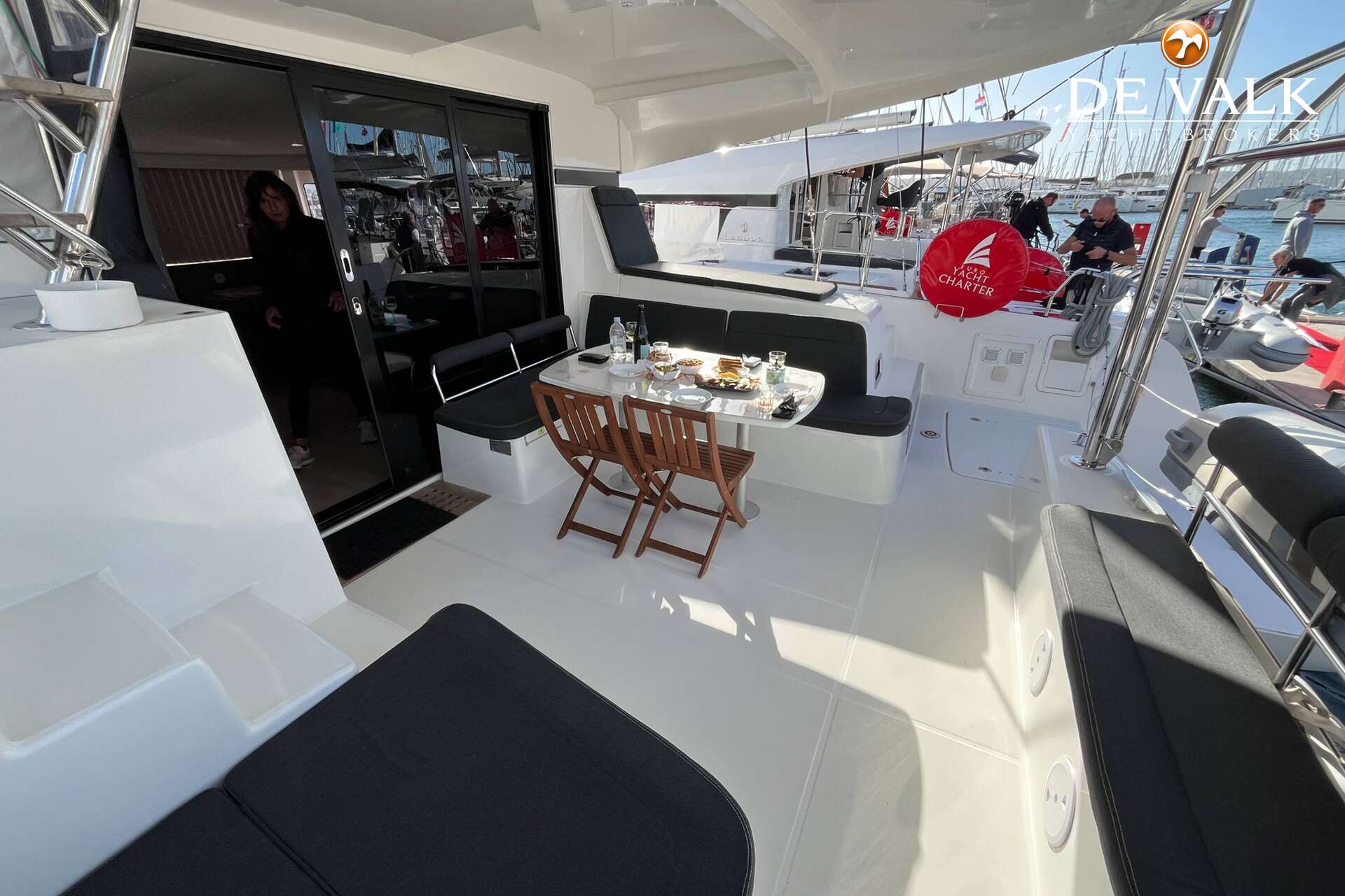 Lagoon 42 — foto 5 van 28