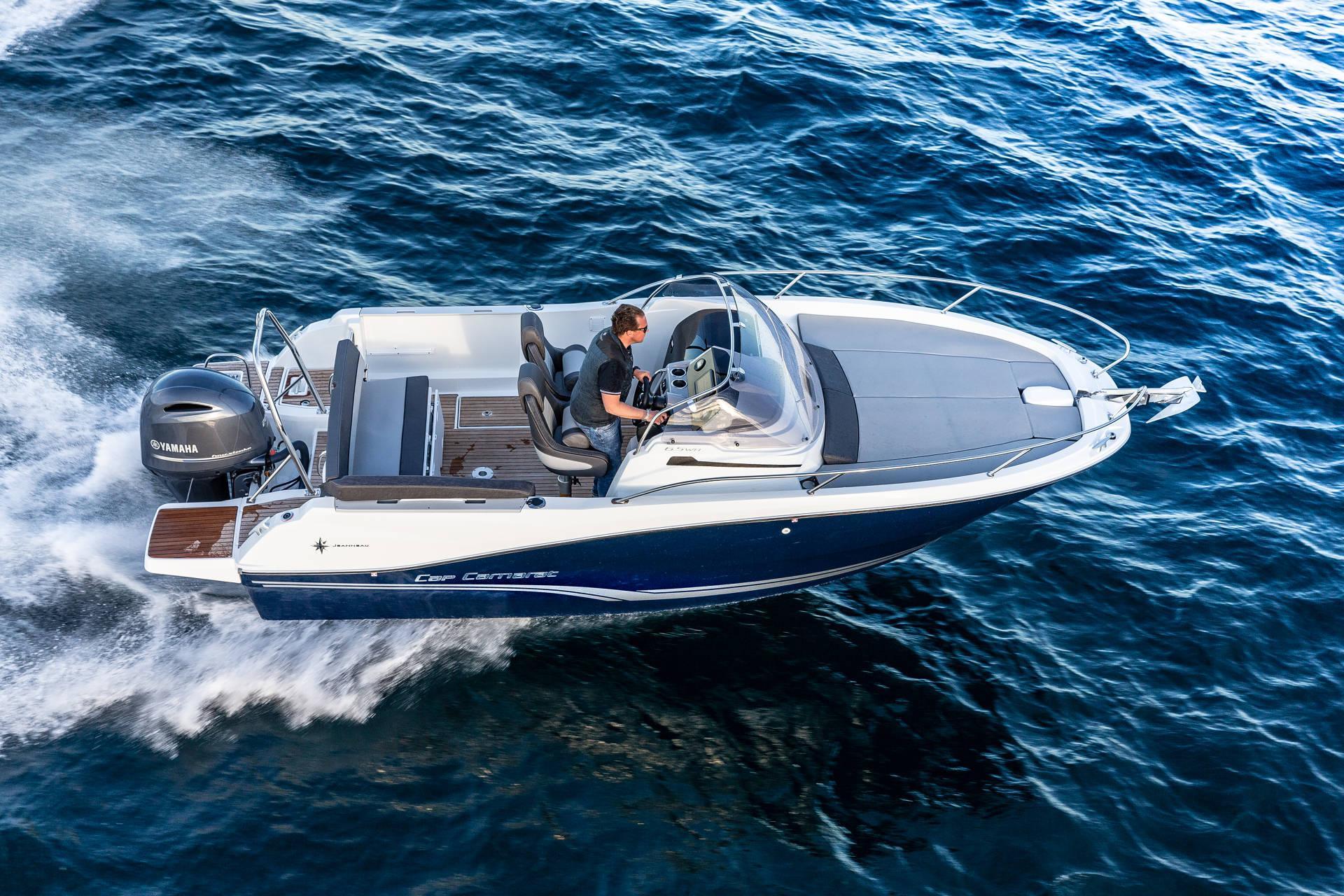 Jeanneau Cap Camarat 6.5 WA serie 3 — foto 2 van 26