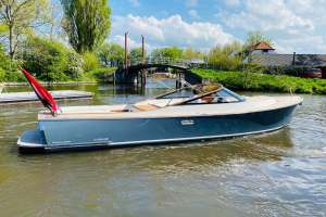LongIsland 33 Runabout — foto 12 van 13
