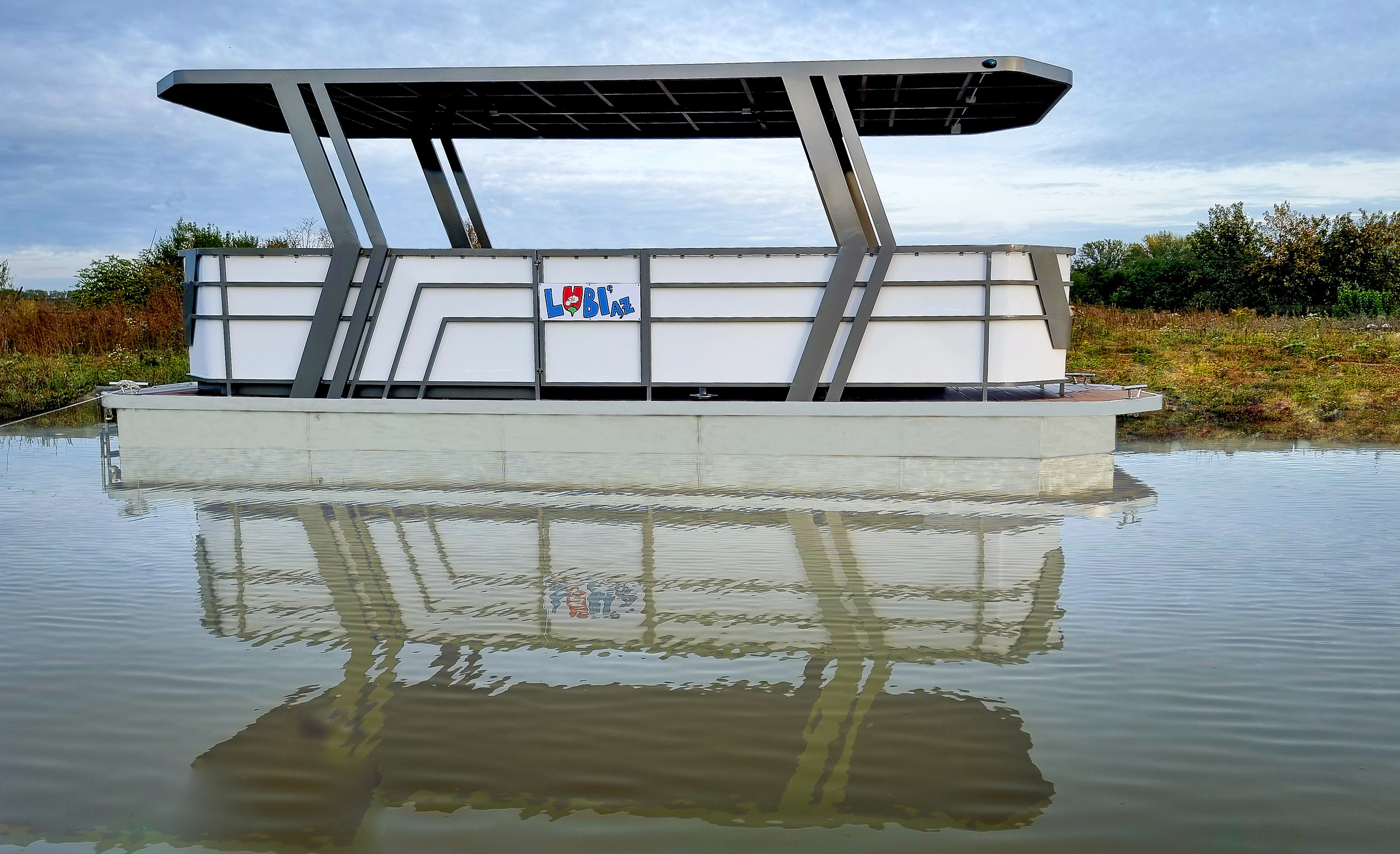 Perla Citizen Watertram — foto 6 van 11