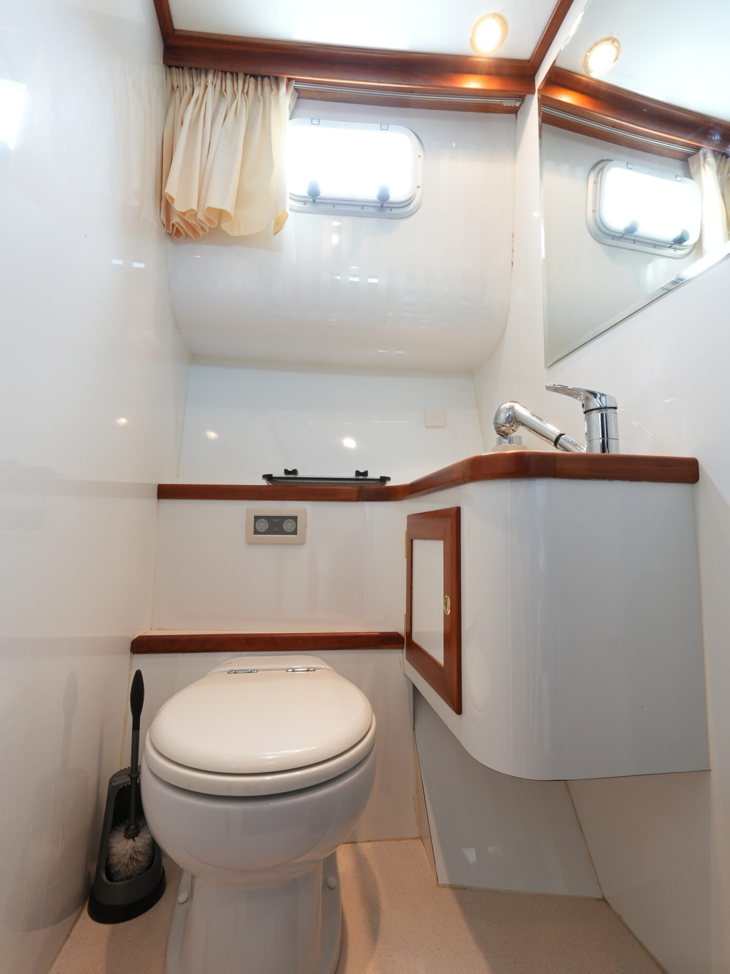 Veha Kruiser 10.20 OK Cabrio — foto 29 van 53