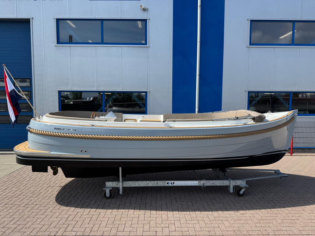 Maril 6Nxt met Vetus 42 pk — foto 11 van 23