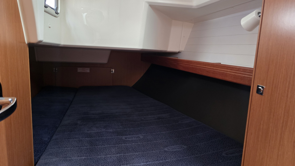 Bavaria 37 Cruiser — foto 19 van 23