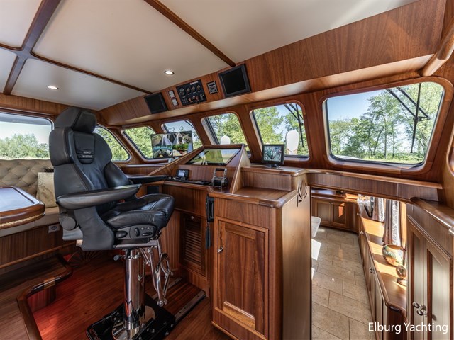Feadship Classic 80ft - MY Spirit of Freedom — foto 3 van 99