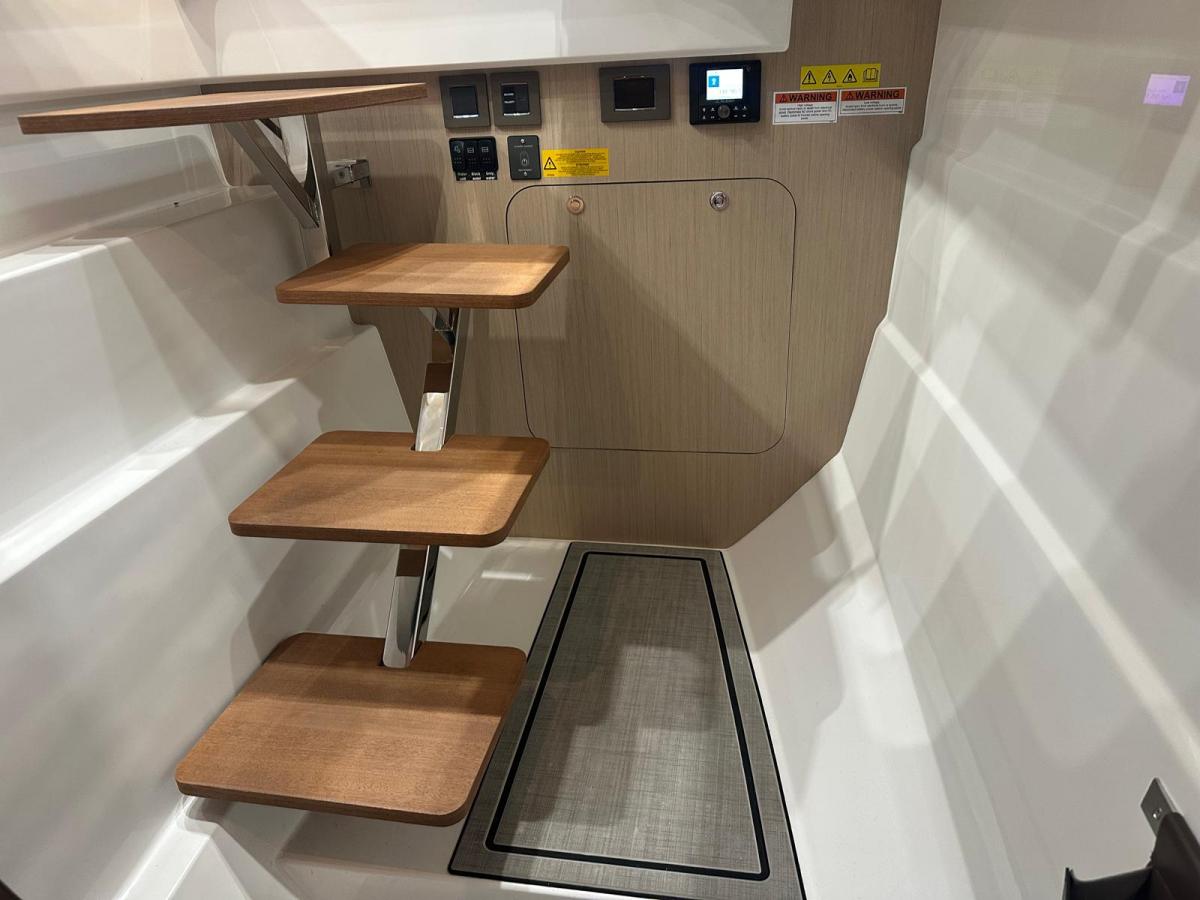 Jeanneau TH33 Twin-Hull — foto 14 van 29