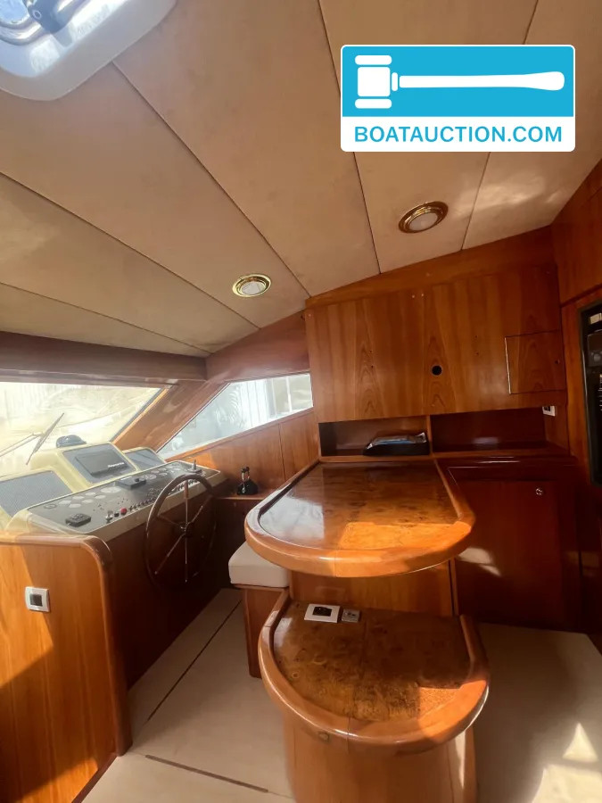 Piantoni 53 Flybridge nu in de online veiling. — foto 8 van 14