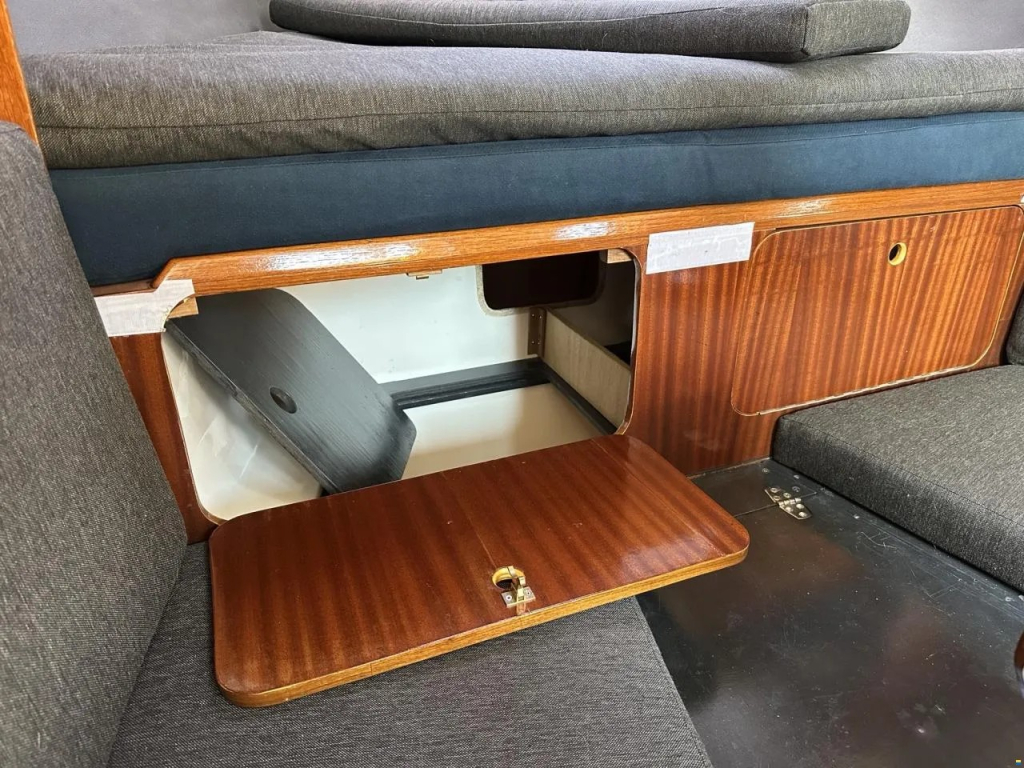 Hunter 28.5 — foto 11 van 44