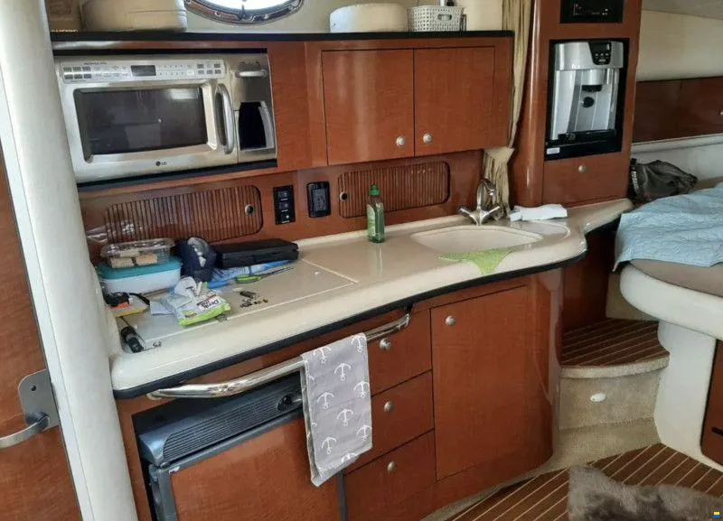 Sea Ray 355 Sundancer - BluYachting — foto 6 van 12