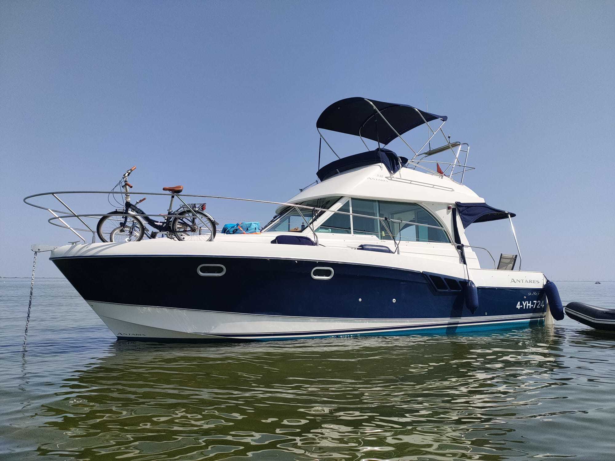 Beneteau Antares 9.80 — foto 4 van 33