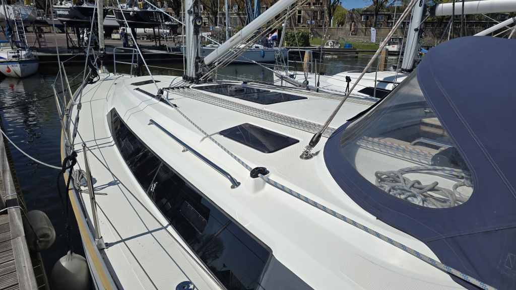 Bavaria 41 Cruiser — foto 5 van 36