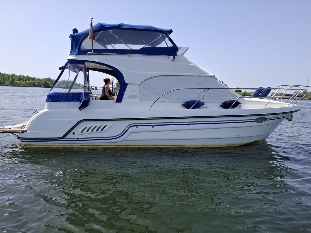 Sportcruiser Galeon Flybridge 280 — foto 2 van 22