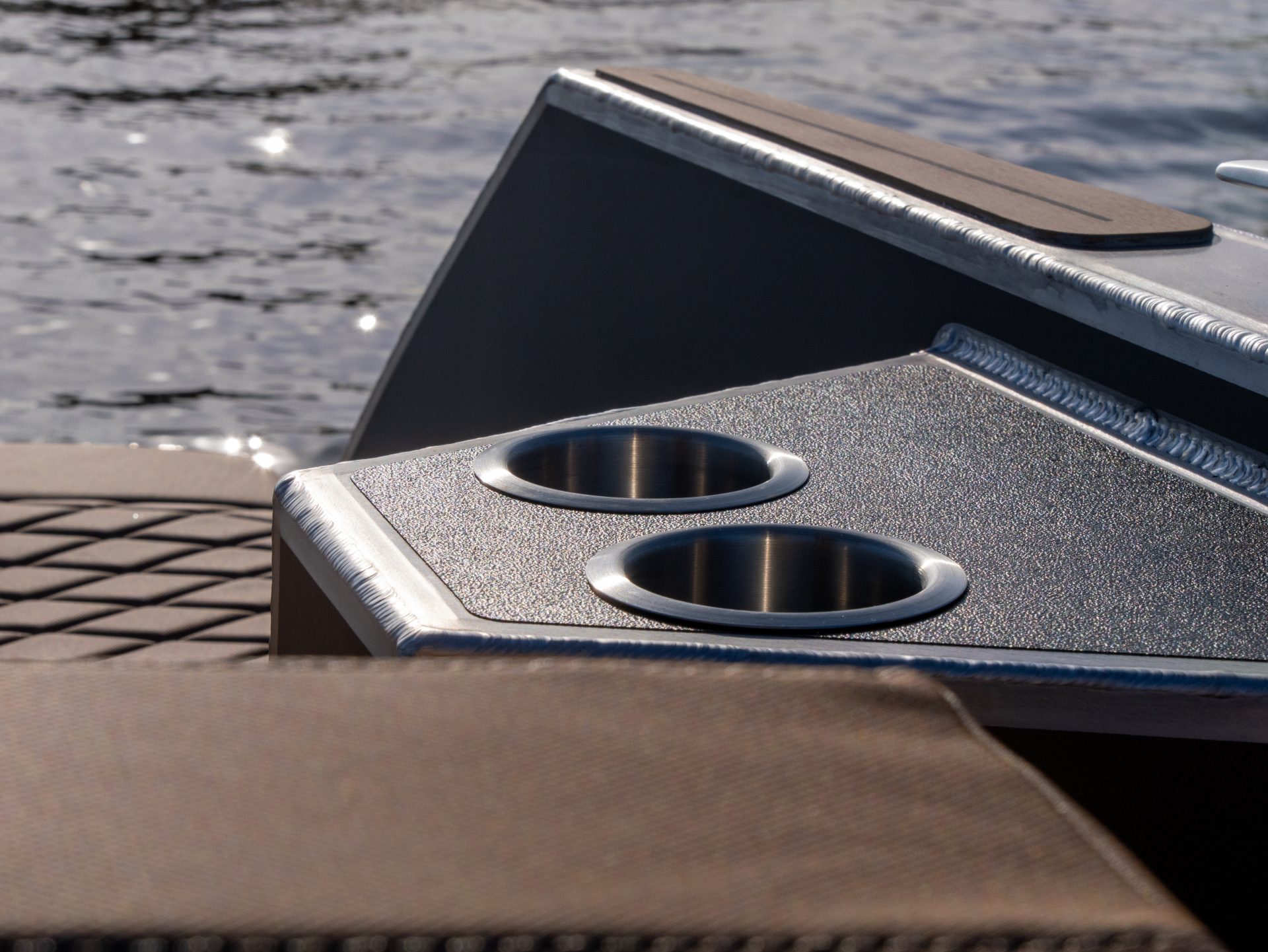 Van Vossen VanVossen E-Tender 700 — foto 8 van 9