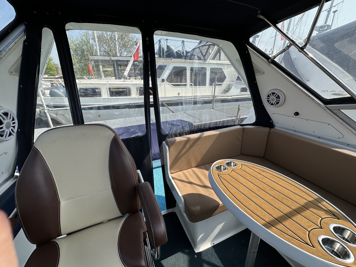 Bayliner 2855 — foto 7 van 36