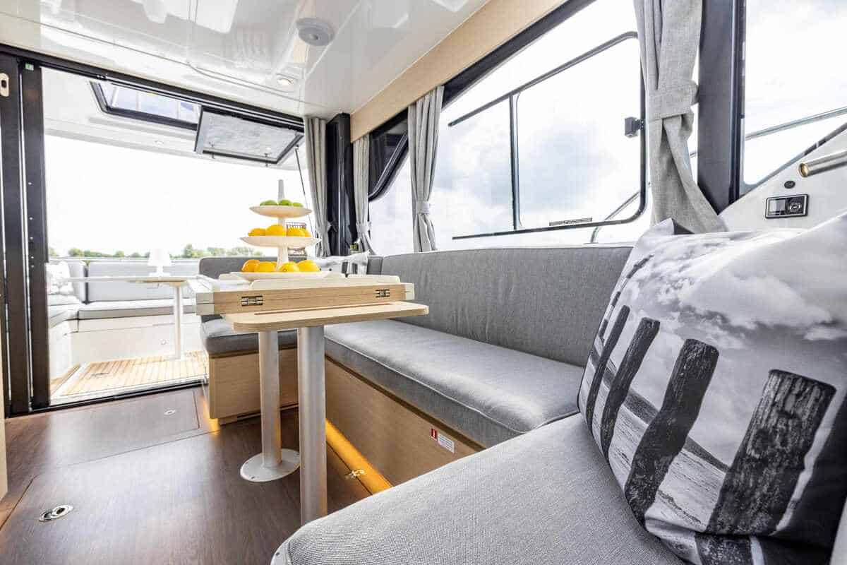Delphia Yachts 11 Sedan Electric — foto 6 van 12