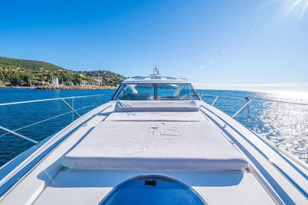 Princess V53 — foto 19 van 32