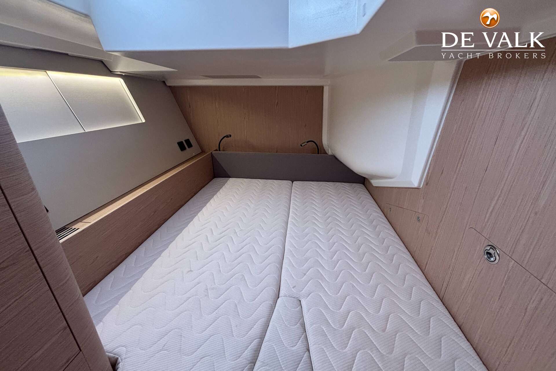 Beneteau Oceanis 60 — foto 32 van 34