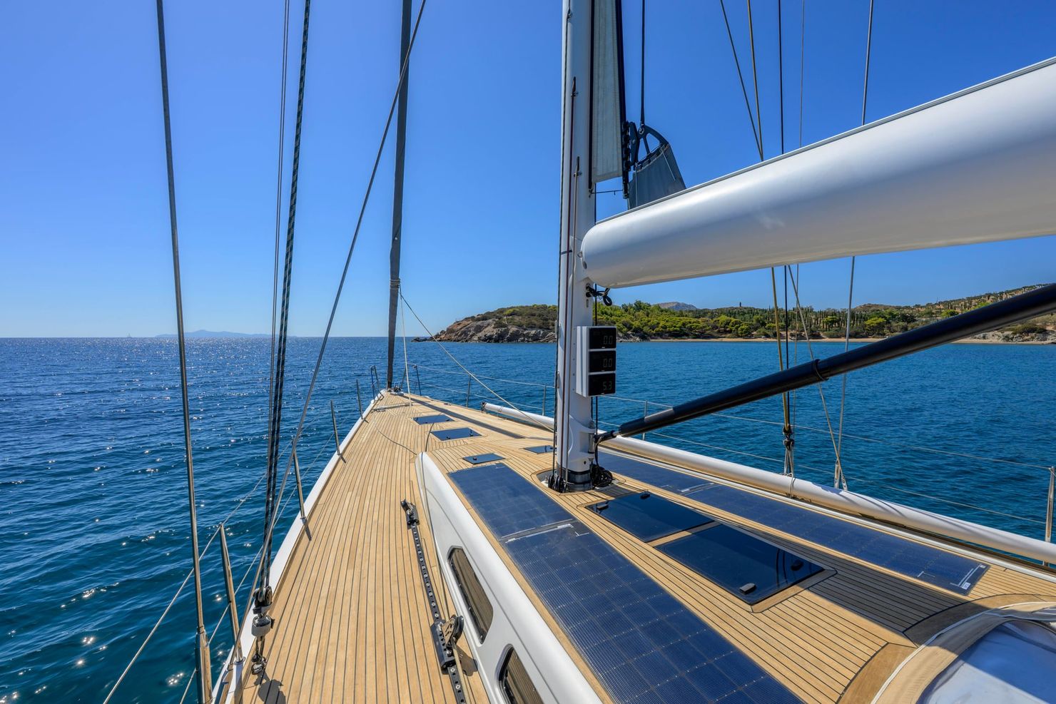 X-Yachts X-65 - "Katherine" — foto 9 van 12