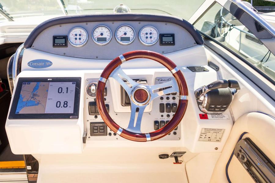 Chris-Craft Chris Craft 36 Corsair Heritage Edition — foto 9 van 11