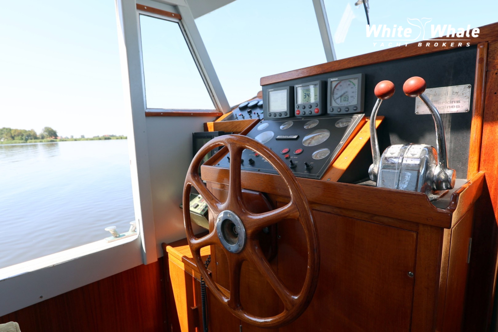 Fraaie Hagg 46, 2 motoren, snelvarend — foto 26 van 37
