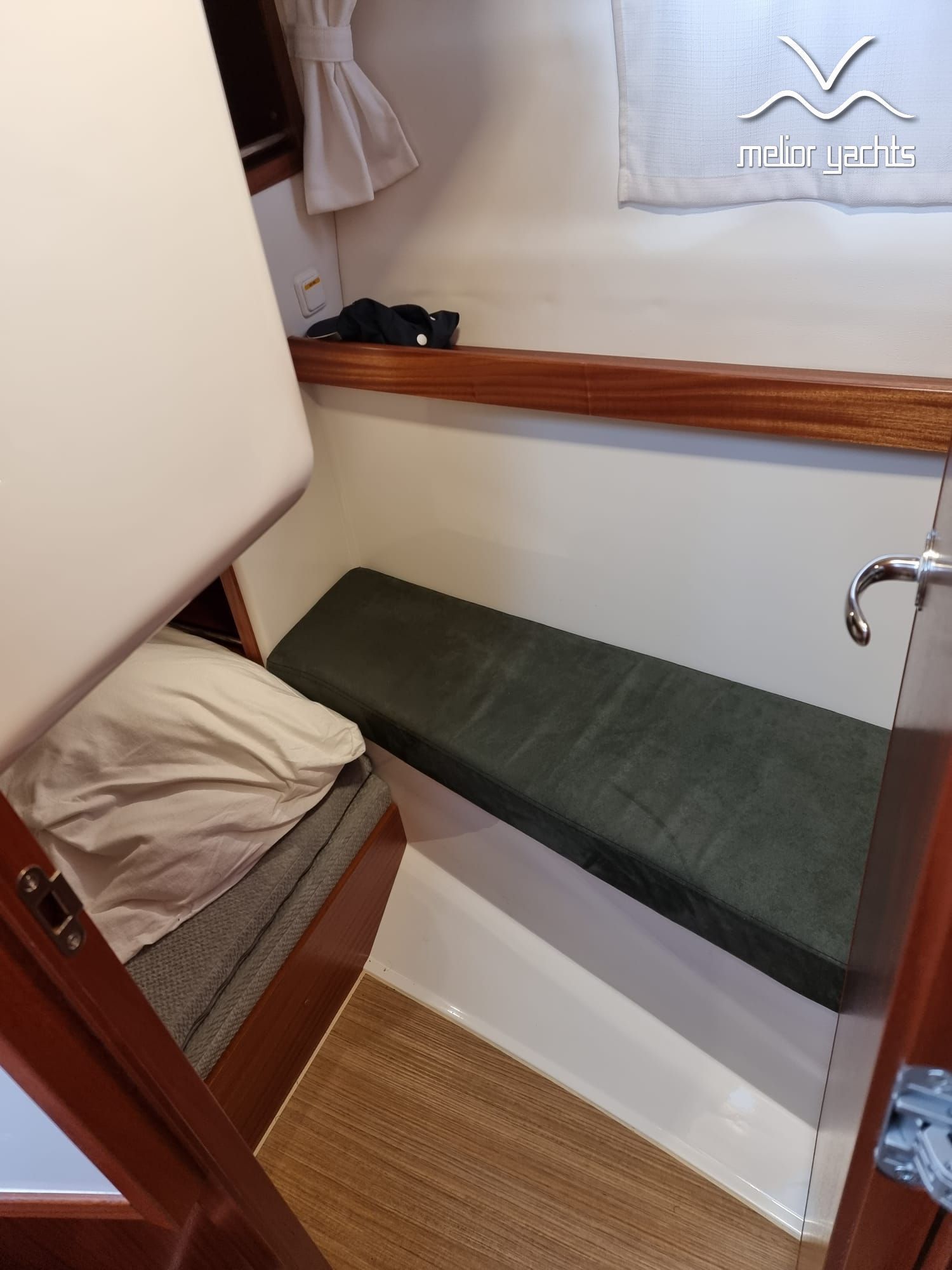 Viknes 1030 — foto 4 van 6