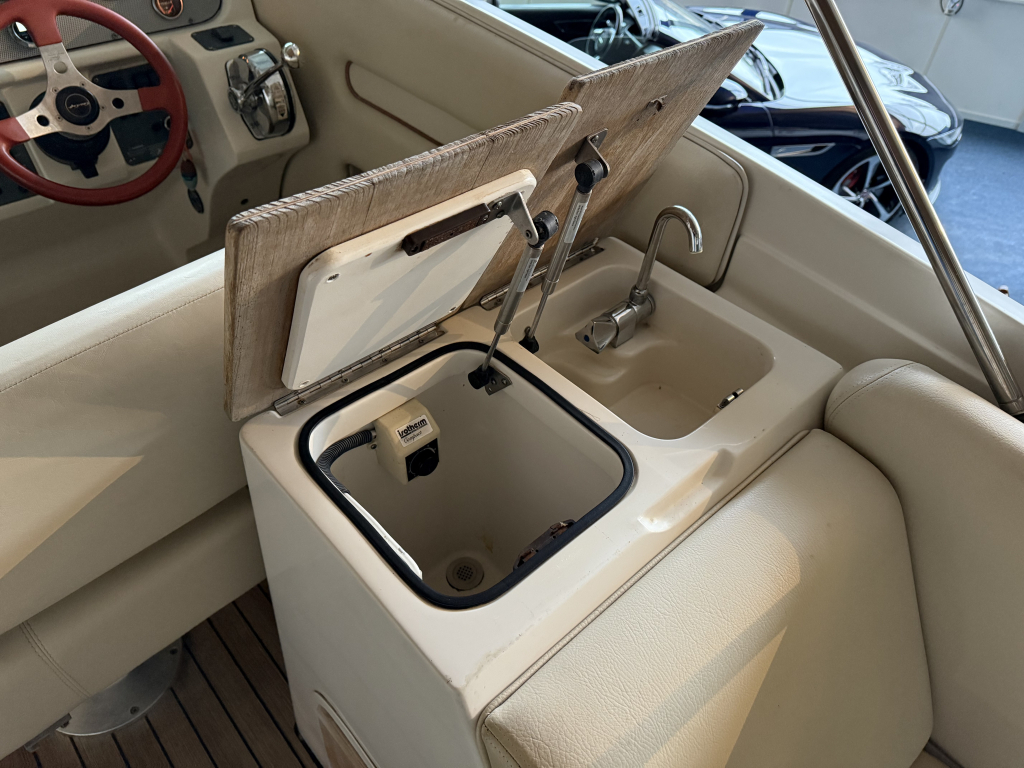 Chris Craft Corsair 28 — foto 15 van 25