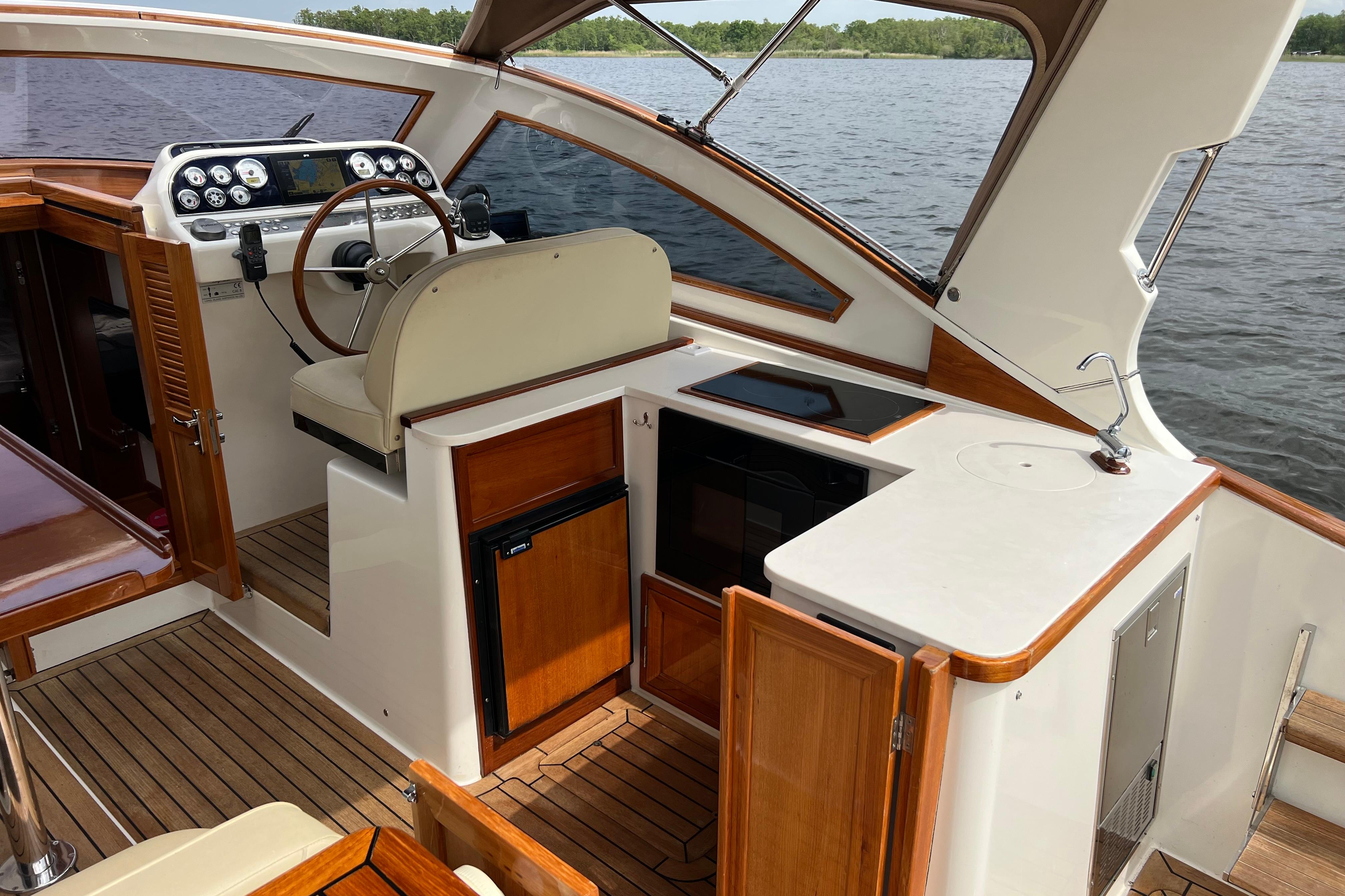 Long Island 40 Runabout — foto 27 van 71