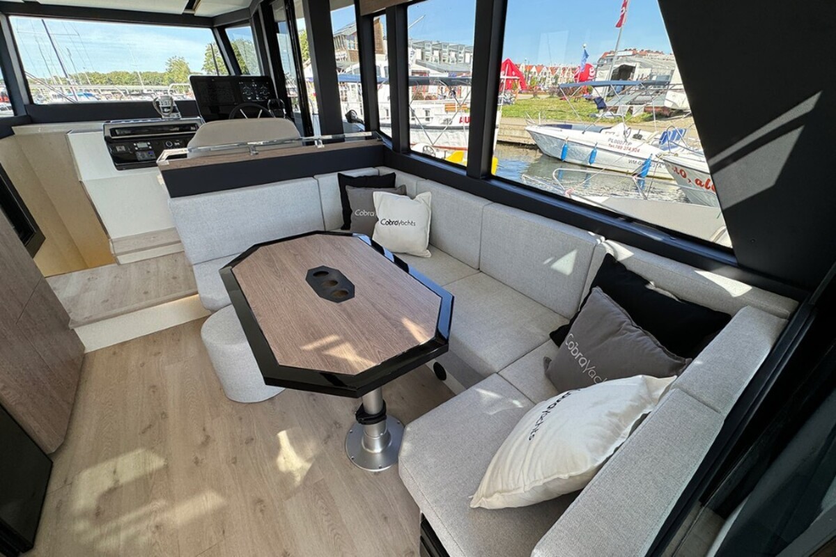 Cobra Yachts Campione 41 Coupe — foto 7 van 12