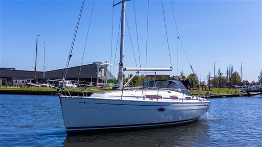 Bavaria 35 (2011) — foto 9 van 12