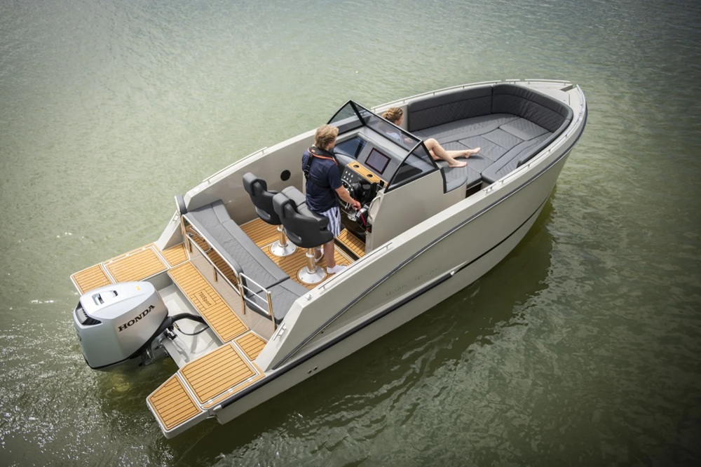 Maxima 700 Sport — foto 2 van 10