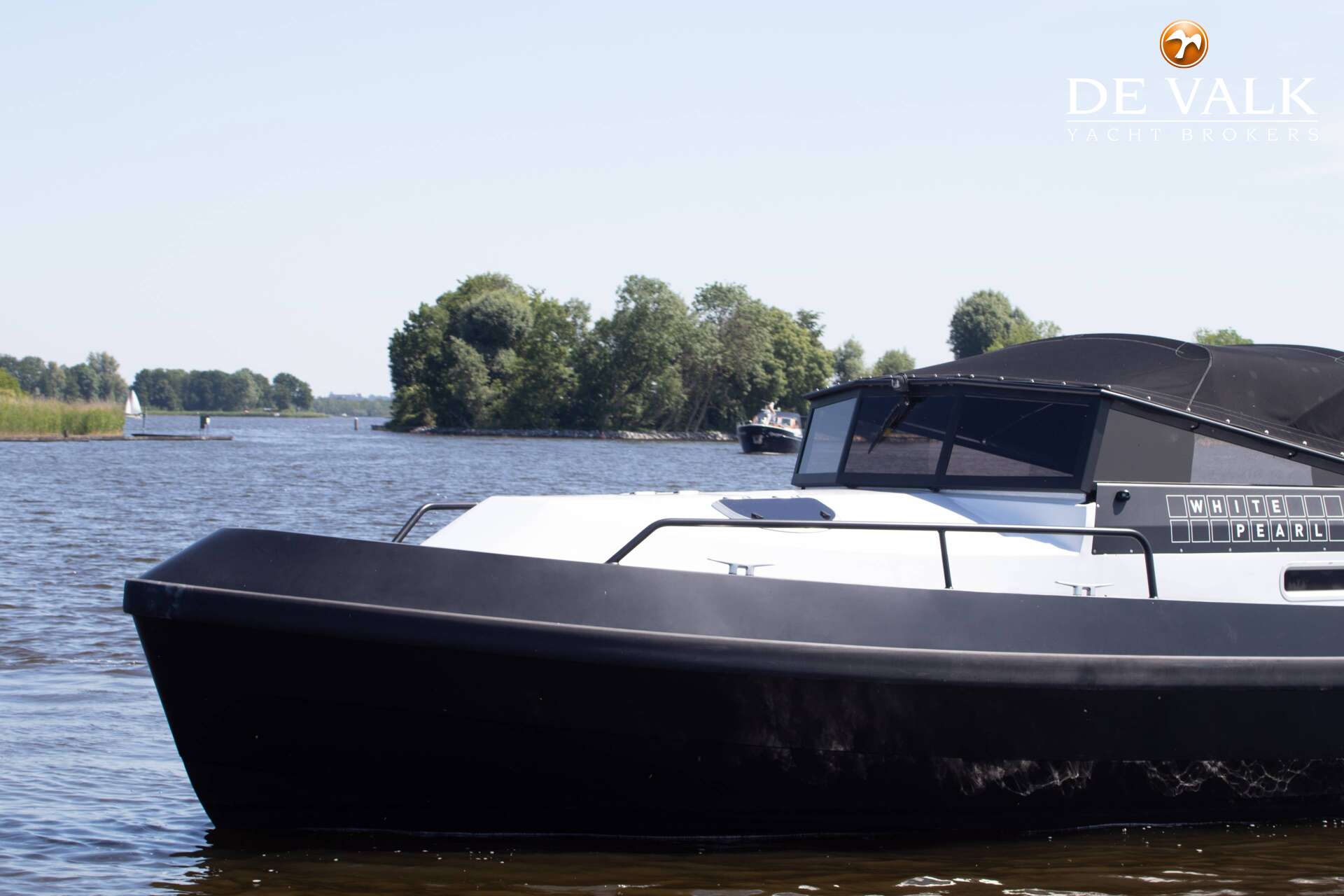 PLV Custom Build — foto 8 van 35