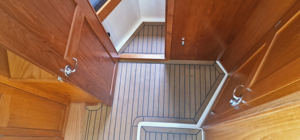 Kingfisher Sports Adventurer 1167 — foto 35 van 45