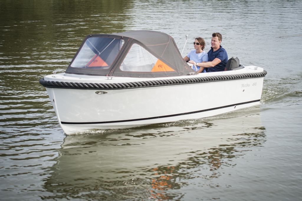 Maxima 490 sloep | Zelf samenstellen vanaf €9.950,-