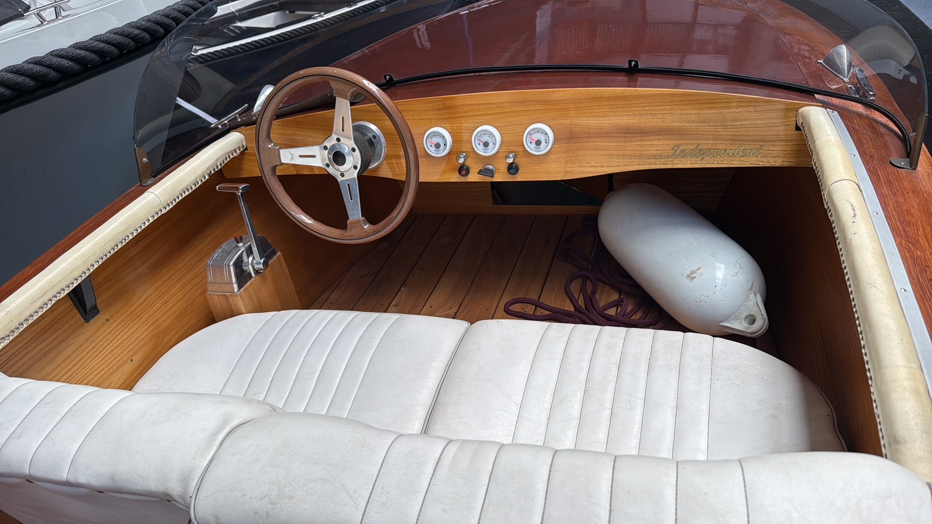 Cranchi 450 — foto 8 van 12